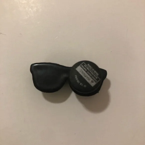 Added 2 More and Box - Crocs Jibbitz (4) NWOT - Picture 4 of 13